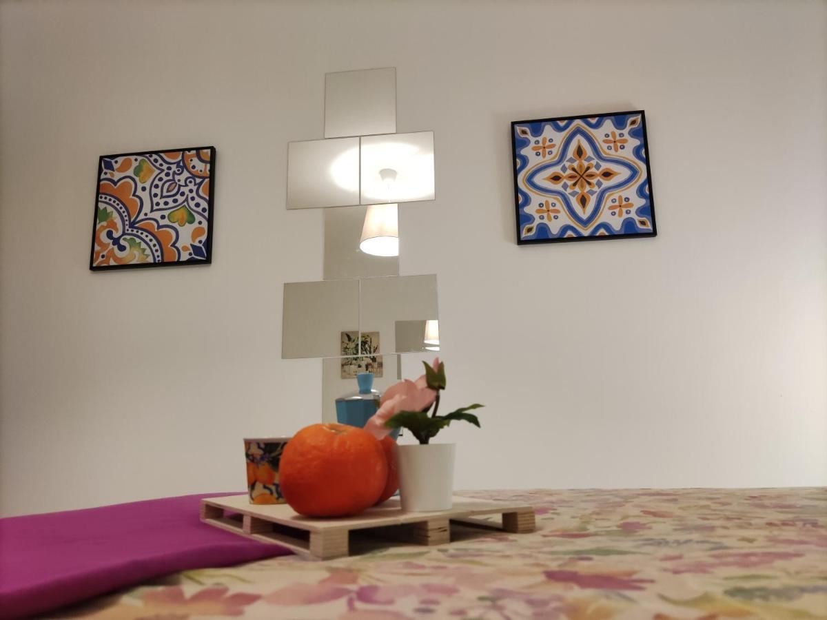 דירות קטאניה La Dimora Fiorita מראה חיצוני תמונה